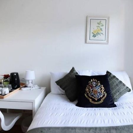 Comfy Private Bedrooms Near Euston Station, Central London Exterior foto